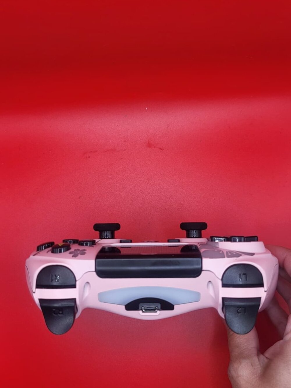 PS4 Wireless Game Controller - Picture 7 of 7